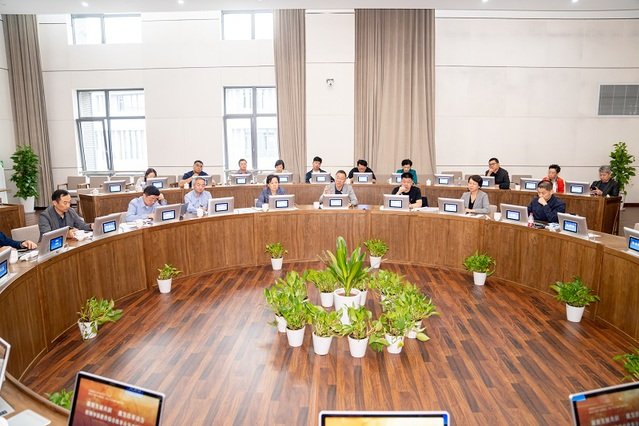 球赛下注平台app常用功能书记谢巍传